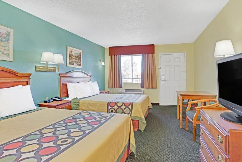 Super 8 By Wyndham Downtown Conv Center 3* Tucson